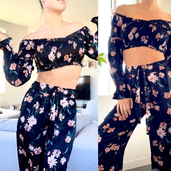 🌸 Simone Silky Floral Set - Picture 4 of 9